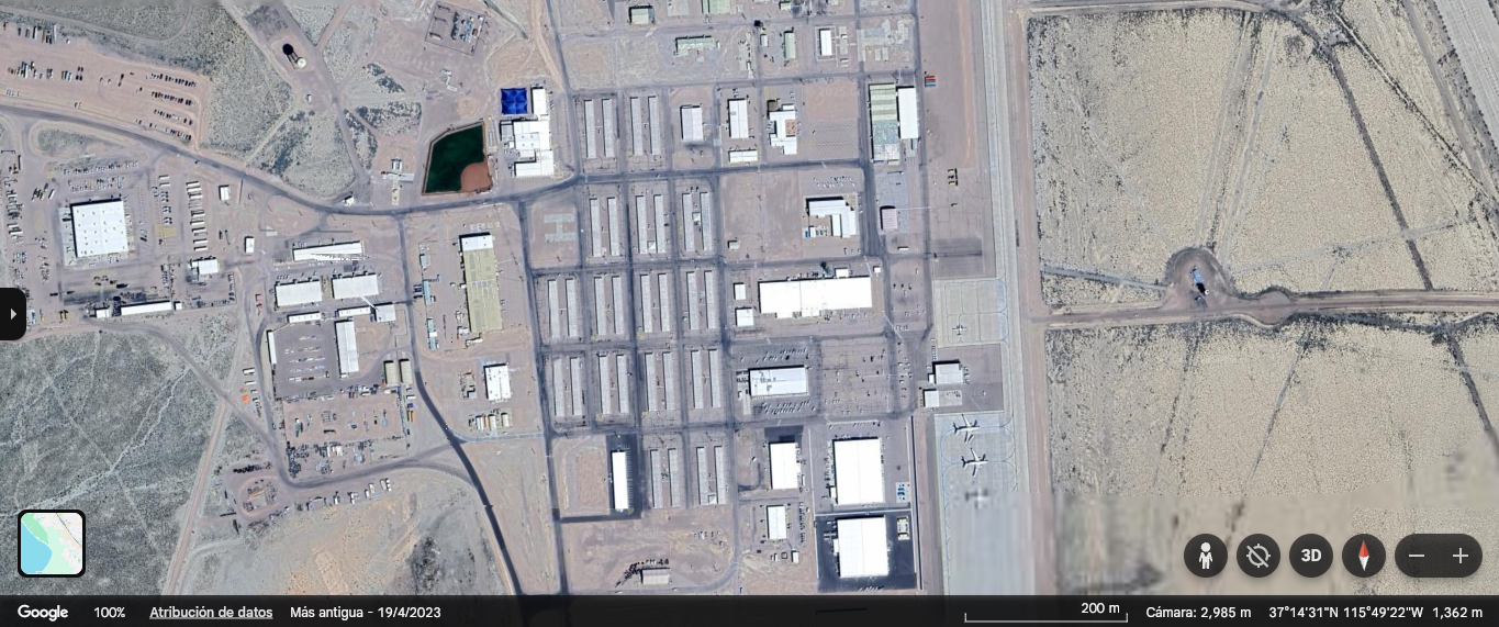 Vista aérea del complejo militar area 51